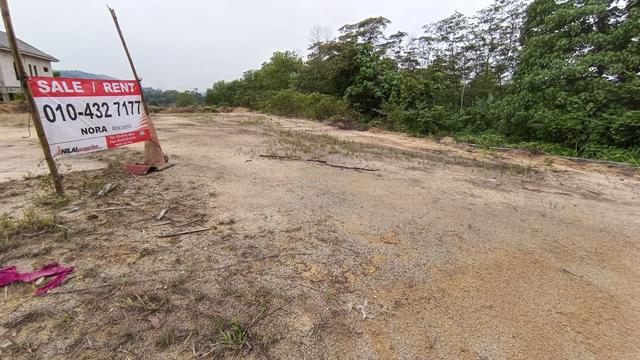 Corner Lot Individual Title Batu 15 ½ Hulu Langat Selangor For Sale 1