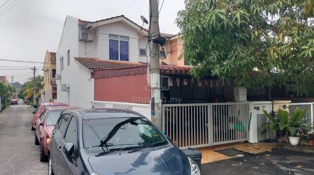 End Lot Reno Double Storey Terrace House Taman Desa Mas Bch Rawang 1