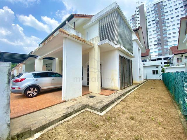 End lot Superlink Puncak Bestari, Puncak Alam 1