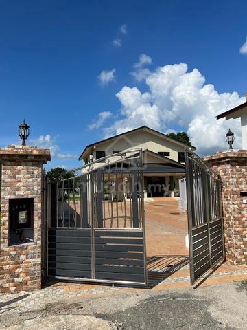 Jalan Anak Bukit @ Senai Palm Resort Double Storey Bungalow House 1