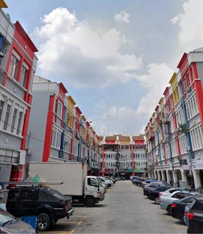 Batu Caves Centerpoint 1