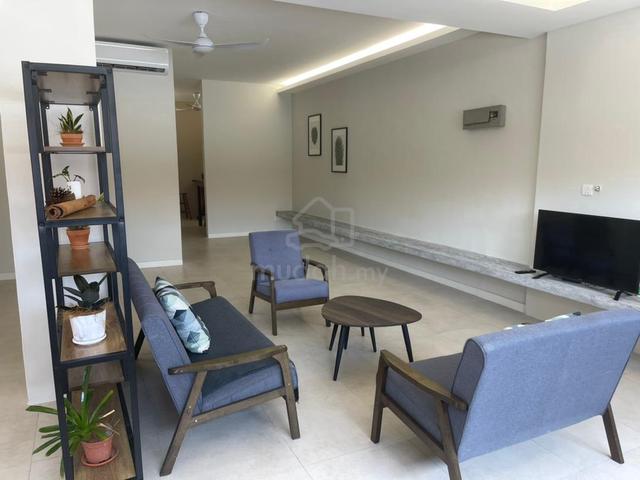 Single storey Terrace Corner Renovated & Furnished Hijau Jelutong 1
