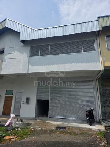 (Cheapest one and half Factory)Taman Industri Villajaya Semenyih 1