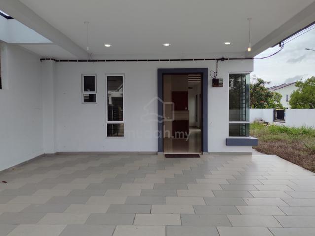 Corner Lot Single Storey Tiara Sendayan Hijayu Bayu Sutera Laman 1
