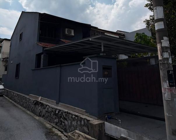 NEWLY RENOVATED Taman Ampang Indah 2-storey Endlot House 1