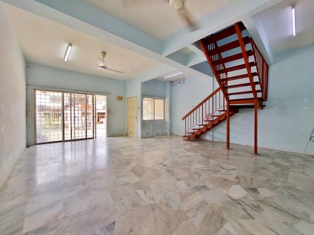 Fully Tiles, 2 Sty Teres Rumah Sewa, Taman Bukit Permai, MRT Kajang 1