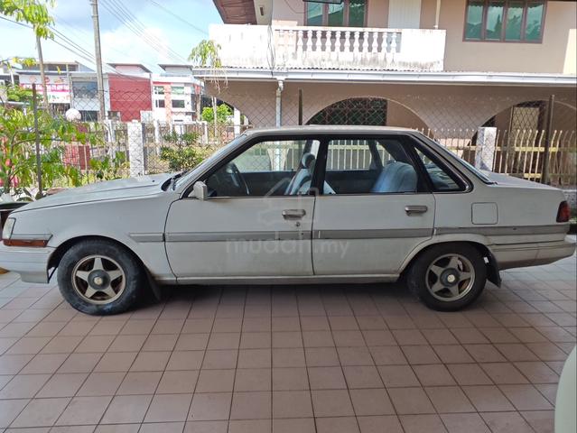 Toyota CORONA 1.6 - 3