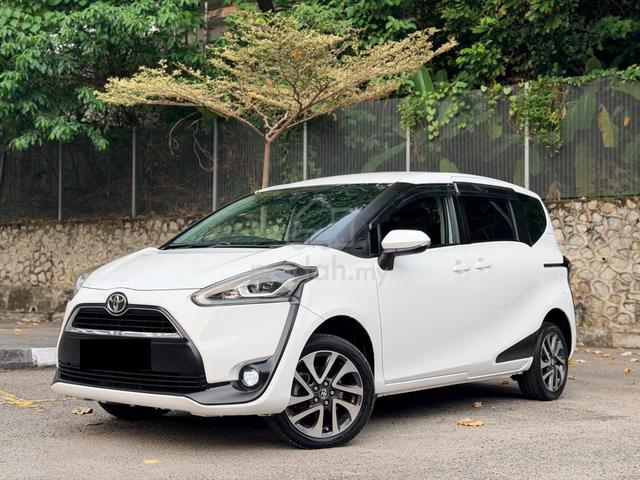 Toyota SIENTA 1.5 V (A) 2 POWER DOORS / 7 SEATER - 2