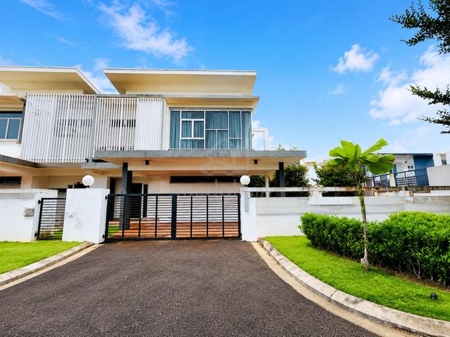 CORNER Semi-D House Arcadia Desaru Utama 1