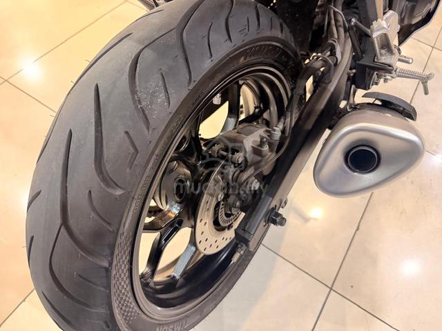 2023 YAMAHA R25 ABS V3 Ori Condition 99% New dp500 - photo 9 of 10