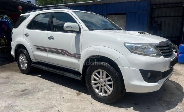 2013 Toyota FORTUNER 2.5 G TRD SPORTIVO VNT - 2