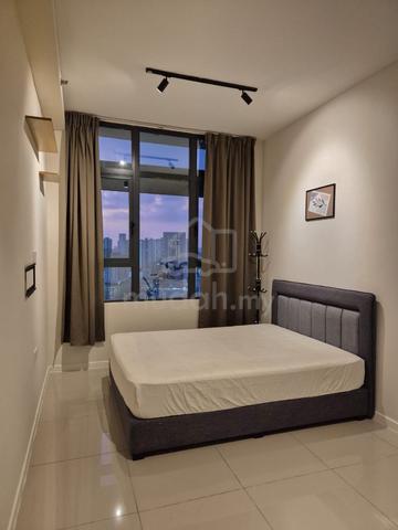 Centrestage Designer Suite 1