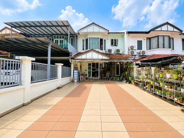 Taman Mutiara Indah 2, Puchong. RENOVATED 2.5 Storey Terrace House 1