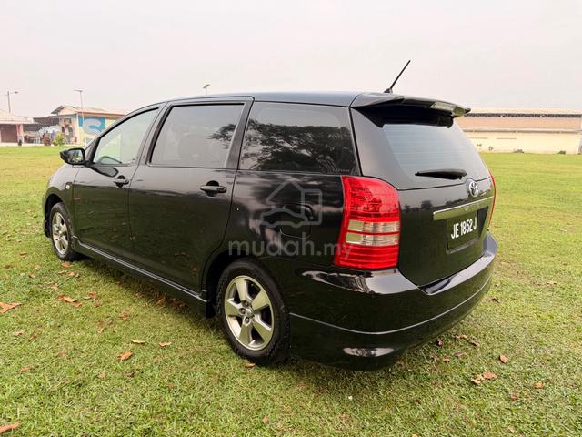 2003 Toyota WISH 1.8 TYPE G sun roof 1 owner - 4