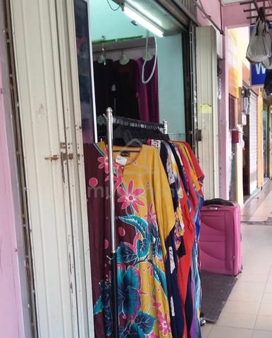 3 storey Shoplot (freehold), Jalan Usahawan, Kepala batas 1