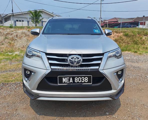 2018 Toyota FORTUNER 2.4 VRZ 4X4 2GD-FTV (CKD) (A) - 1
