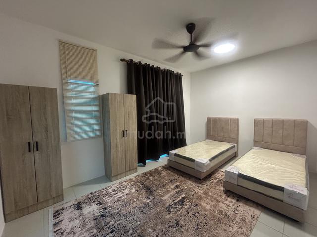 Room rental klebang seroja 1