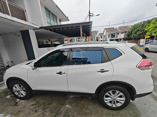 Nissan X-TRAIL 2.0 (A) 2015 - 3