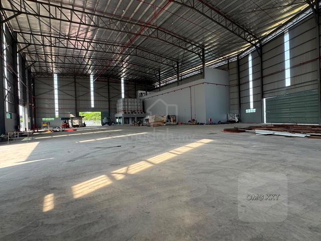 Jalan Kapar Batu 3 - Klang Brand New 3 Storey Detached Factory 1