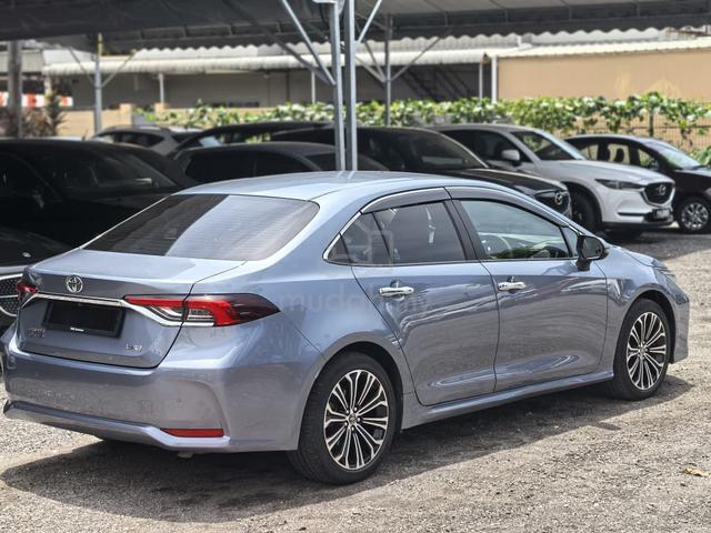 2020 Toyota COROLLA ALTIS 1.8 G FACELIFT (A) - 3