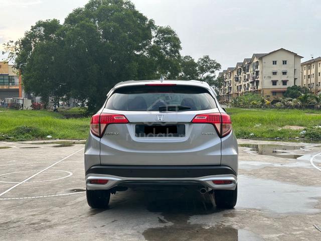 2017 Honda HR-V 1.8 S SPEC (A) EZ LOAN BANK PENUH - 5
