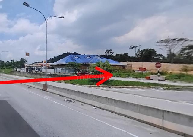 Gombak MRR2 Frontage, Corner Commercial land 10,800 sqft. 1