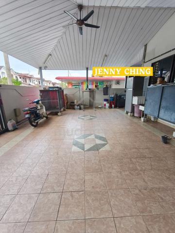 Taman Bukit Minyak Double storey corner unit 1