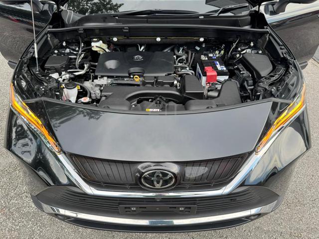 2021 Toyota HARRIER 2.0 Z *Special Price Let Go* - 3