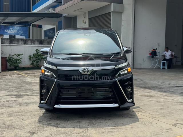 2021 Toyota VOXY 2.0 ZS KIRAMEKI III 2PD 7STR 29K - 2