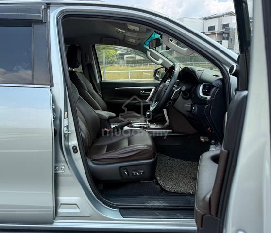 2019 Toyota FORTUNER 2.7 SRZ 4x4 (A) Car King - 5