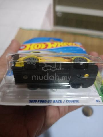 Hot wheels ford gt RTH - photo 2 of 2