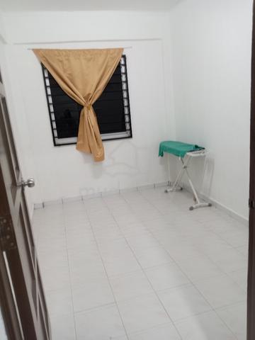 Taman Impian Warisan Flat 3