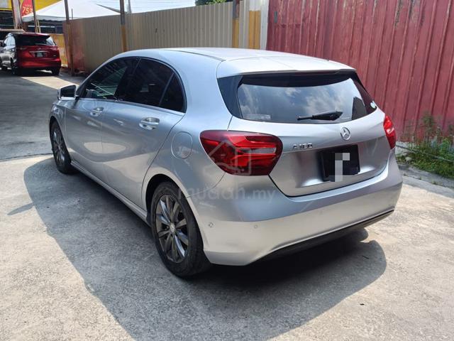2016/2021 Mercedes Benz A180 AMG 1.6 LOAN KEDAI - 5