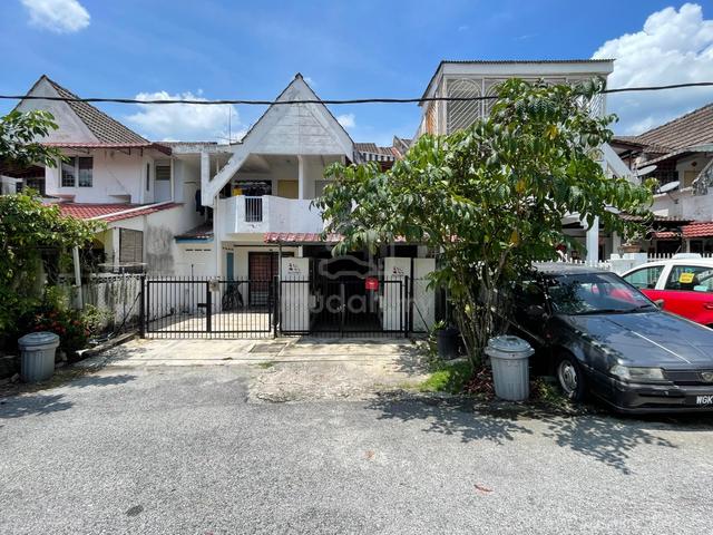 FULL LOAN RENOVATED Double Storey Terrace Taman Sri Gombak 1
