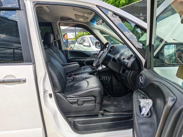2016 Nissan SERENA FULL SPEC 2.0 (AUTO) - 4