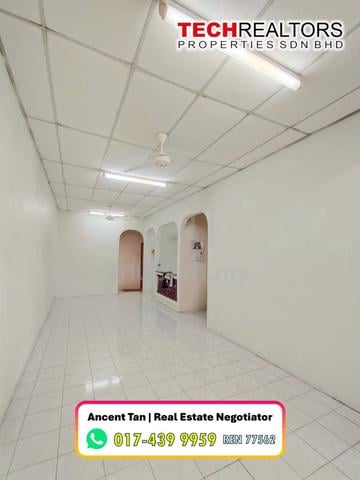 【 Corner Lot 】 TAMAN KRISTAL - SINGLE STOREY SEMI-D HOUSE 1