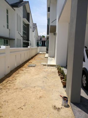 Full Renovated /2 Storey Semi D Taman Vila Indah Bukit Tengah (G & G) 1