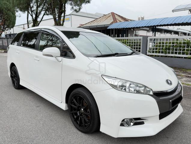 2015 Toyota WISH 1.8 X (A) FACELIFT - 1