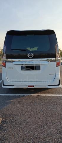 2022 Nissan SERENA PREMIUM HIGHWAY STAR 2.0L (A) - 4