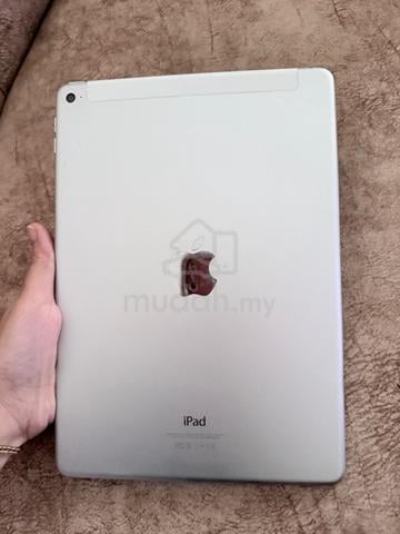 ipad air 2 - photo 2 of 4
