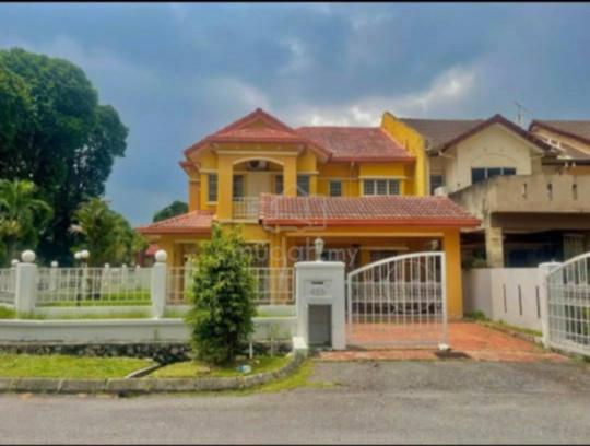 2-Sty CORNER House @ USJ 24, Subang Jaya 1