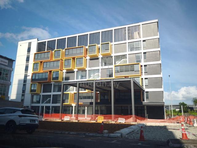 Cheap/ July promo/ tabuan tranquility/ new 3 storey/ next Fame college 1