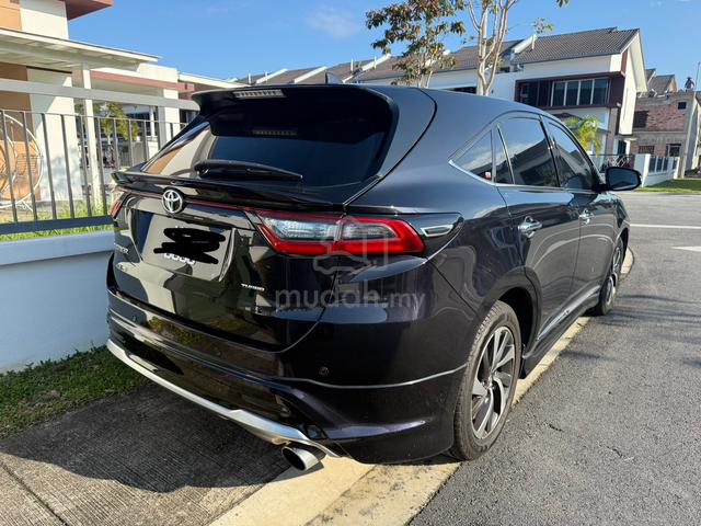 2017 Toyota HARRIER 2.0 PROGRESS METAL AND - 2