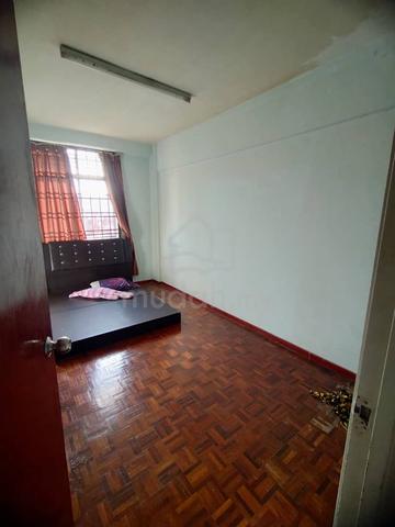 Sri Selera Court Apartment 3