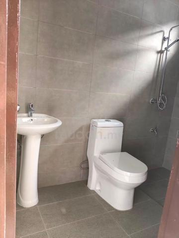 Jalan tun Hussein onn Glenary park new house for Rent 1