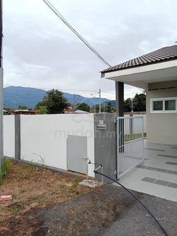 Single Storey Corner House 1
