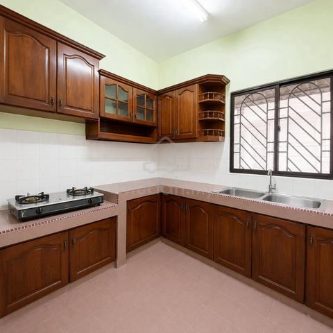 Bandar Puchong Jaya 2 Sty 1500sqft Fully Reno Extended Gated & Guarded 1