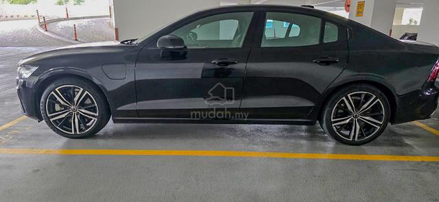 2020 Volvo S60 T8 R-DESIGN 2.0L (A) - 4