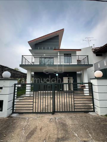Kelapa sawit double storey terrace corner 1