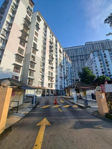 Teratai Mewah Apartment Block 4 & 6 1